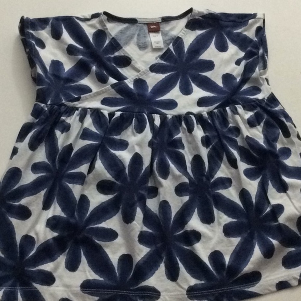 NWOT Tea Collection Girls Floral Top Sz 10…